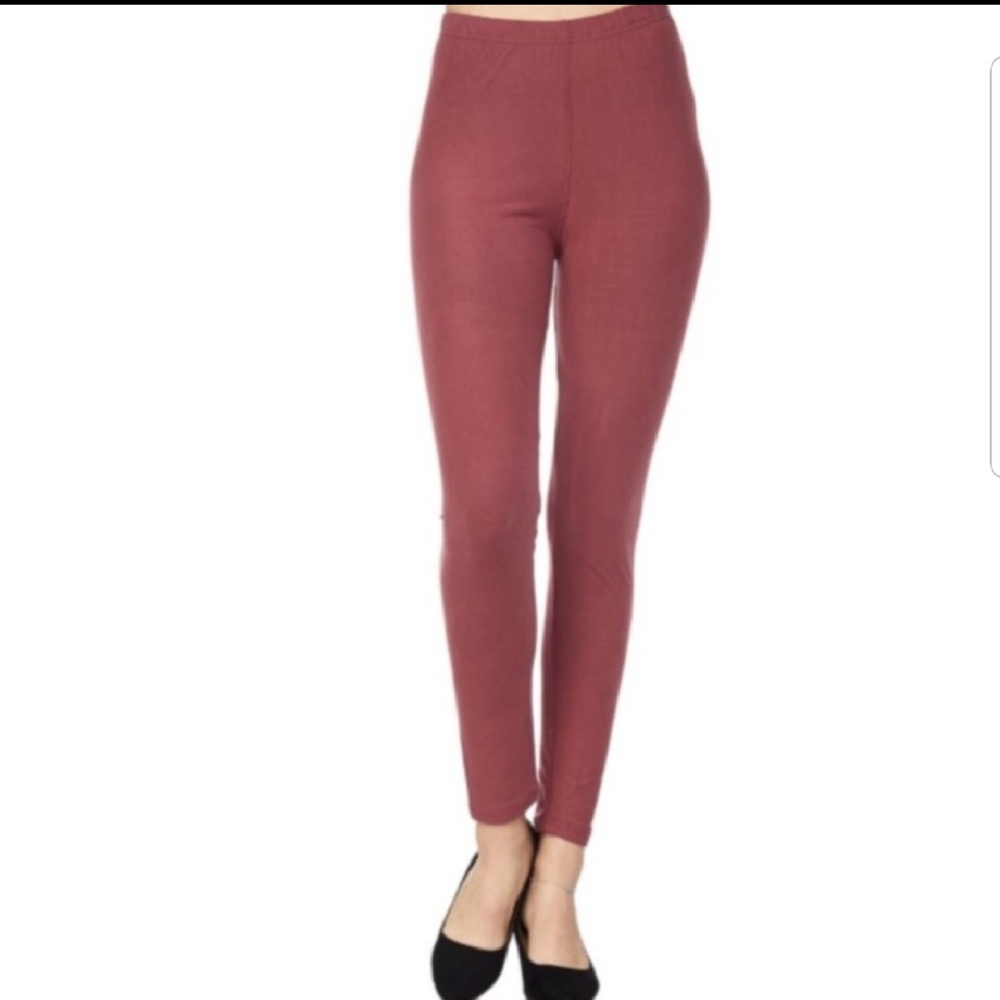 Always - NEW Soft Pink Mulberry long Leggings NWT ONE SIZE S-M